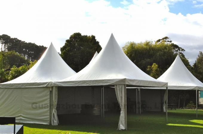 贅沢なインテリア・デザインの頑丈な結婚式のテント、商業党テント2.5mの軒の高さ