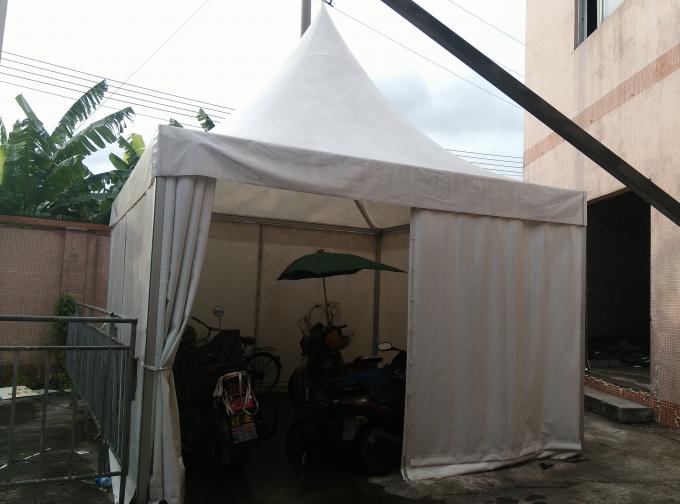 ガラス壁の50人の人々のための注文のでき事のテントの余暇の催し物8 x 8mのサイズ