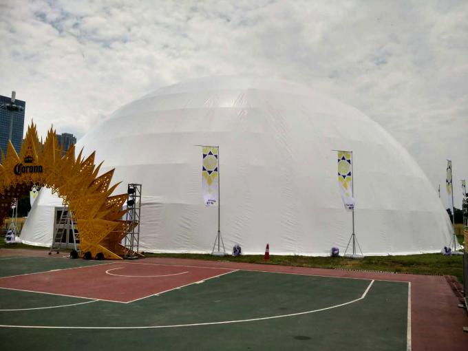 強い構造が付いている独特な30M屋外の大きい測地線ドームのテント